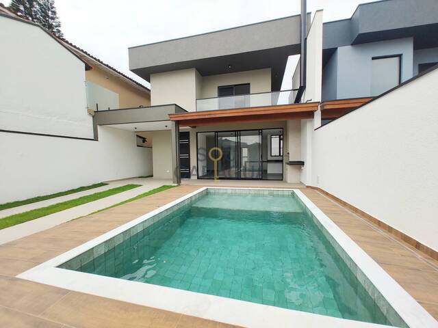 #2 - Casa para Venda em Caraguatatuba - SP