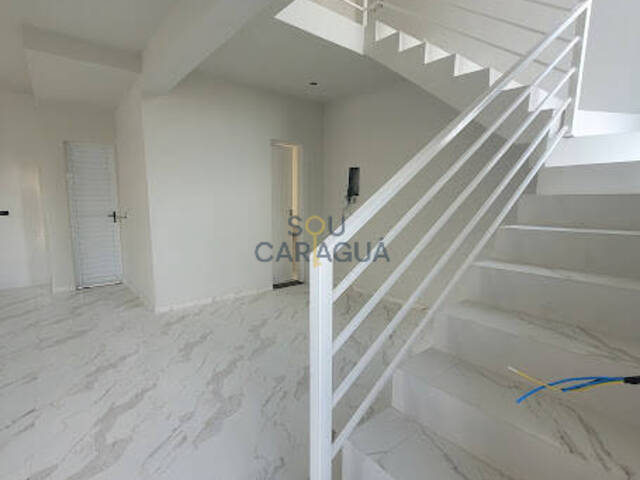 Casa para Venda em Caraguatatuba - 5