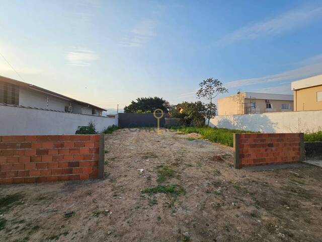 Área para Venda em Caraguatatuba - 4