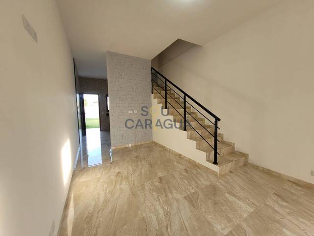 Casa para Venda em Caraguatatuba - 4