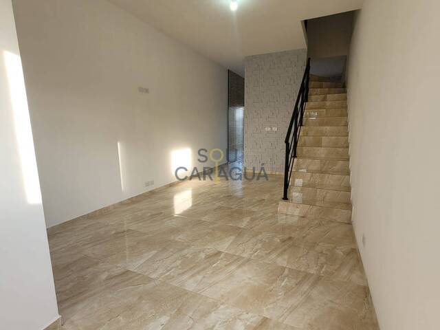 #40 - Casa para Venda em Caraguatatuba - SP