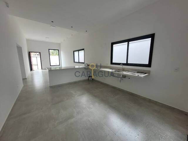 Casa para Venda em Caraguatatuba - 5