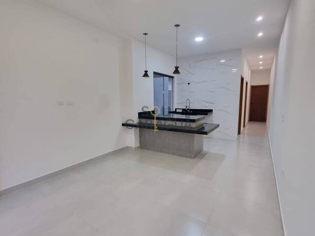 Casa para Venda em Caraguatatuba - 5