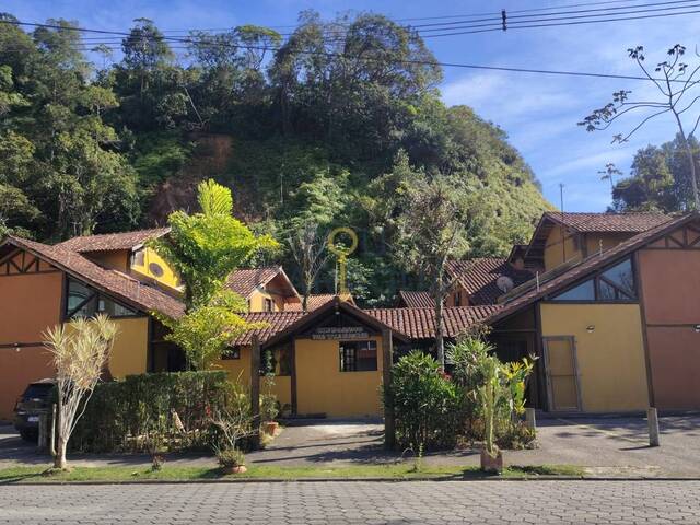 #60 - Casa para Venda em Caraguatatuba - SP