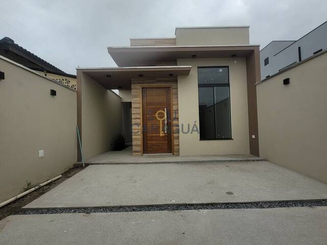 #57 - Casa para Venda em Caraguatatuba - SP