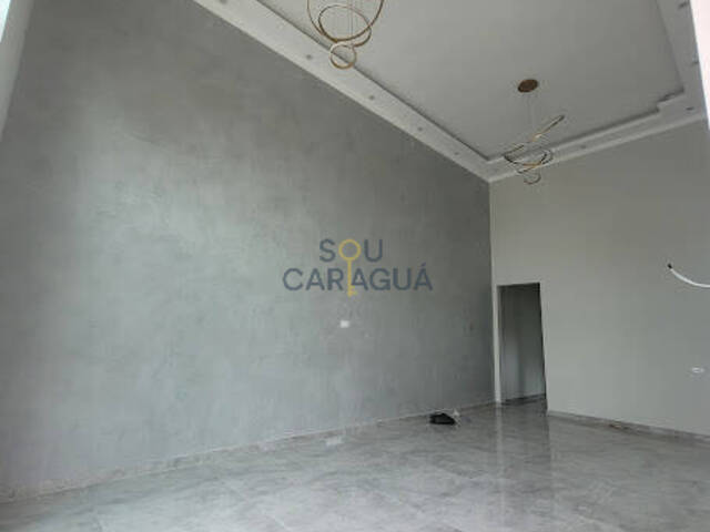 Casa para Venda em Caraguatatuba - 5