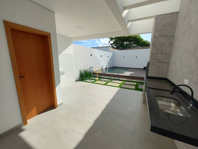 Casa para Venda em Caraguatatuba - 5