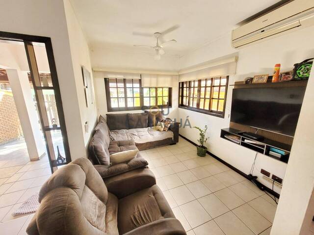 #79 - Casa para Venda em Caraguatatuba - SP