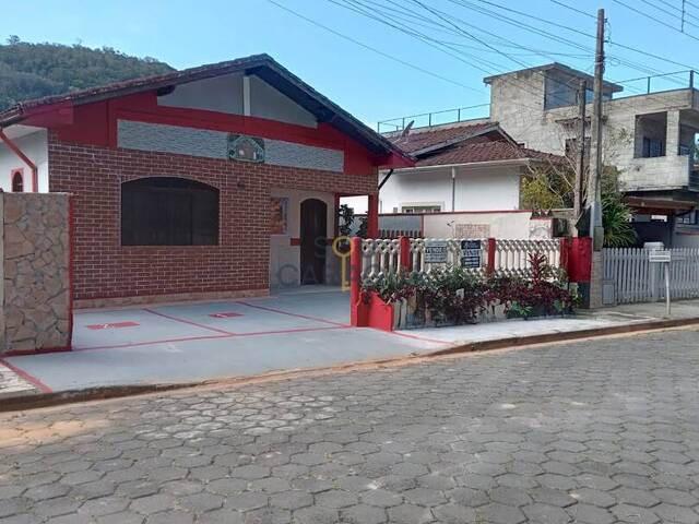#82 - Casa para Venda em Caraguatatuba - SP