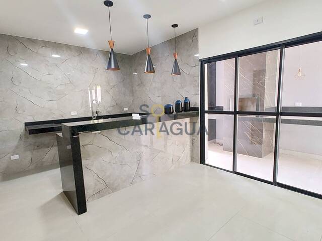 Casa para Venda em Caraguatatuba - 4