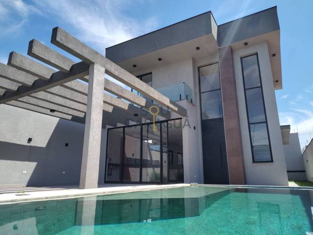 #122 - Casa para Venda em Caraguatatuba - SP