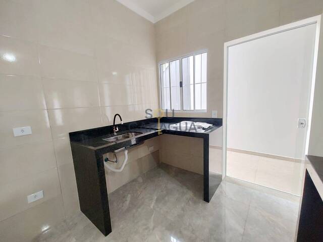 Casa para Venda em Caraguatatuba - 4