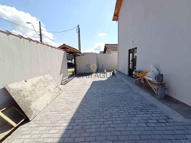 #126 - Casa para Venda em Caraguatatuba - SP - 2