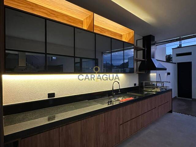 #188 - Casa para Venda em Caraguatatuba - SP - 2