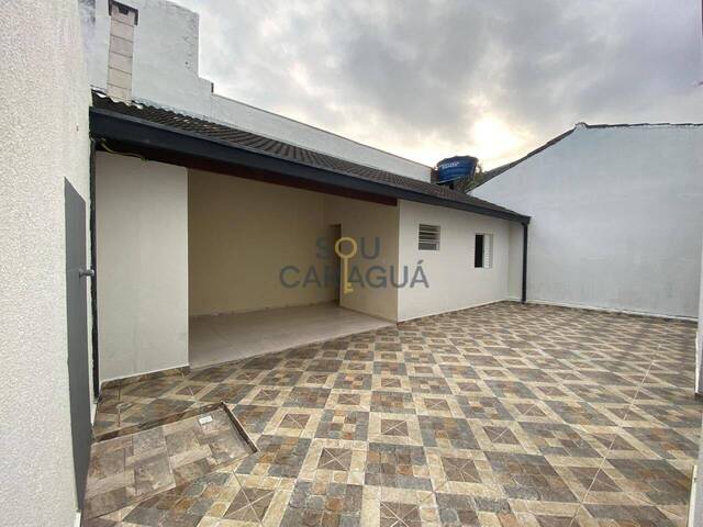 Casa para Venda em Caraguatatuba - 2