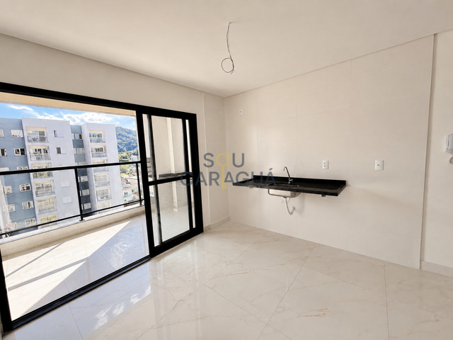 Apartamento para Venda em Caraguatatuba - 5