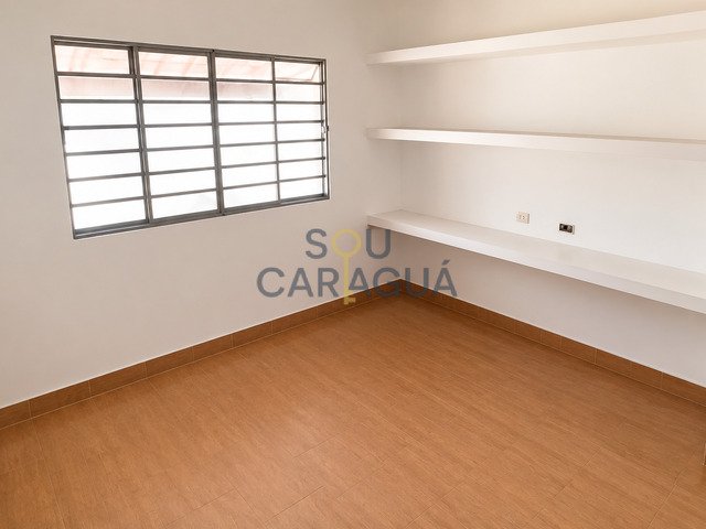 Casa para Venda em Caraguatatuba - 4