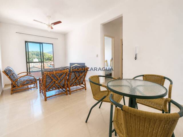 Apartamento para Venda em Caraguatatuba - 2