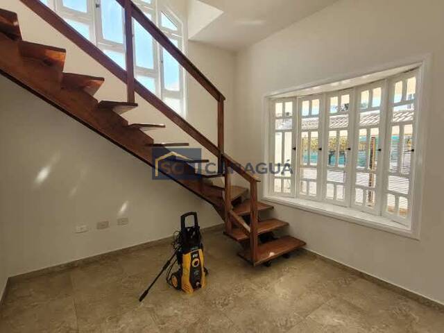 Casa para Venda em Caraguatatuba - 3
