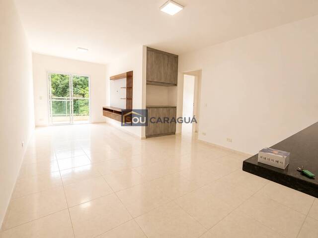 Apartamento para Venda em Caraguatatuba - 2